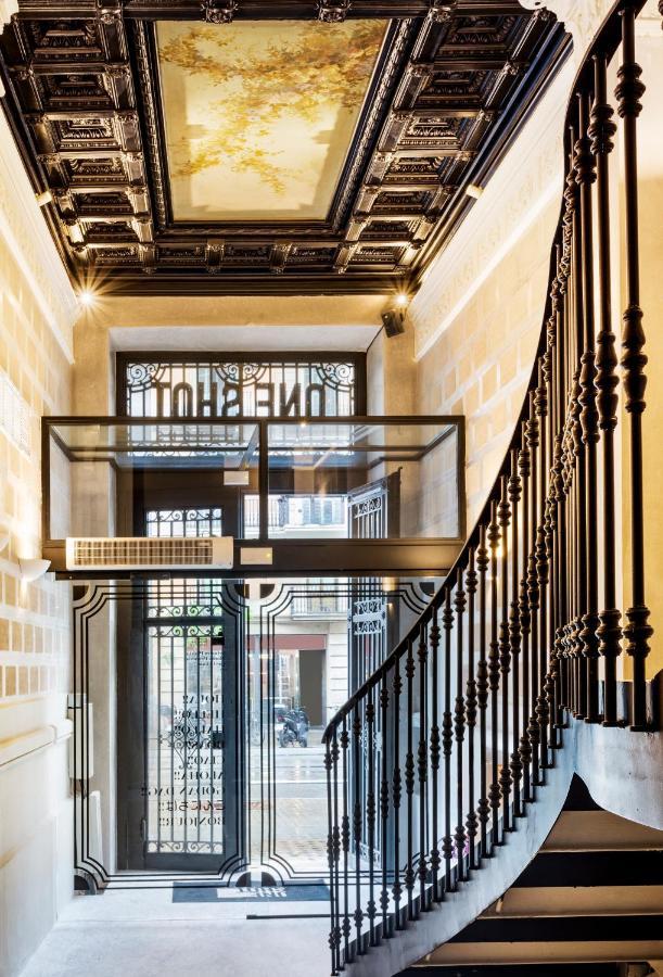 One Shot Arago 3* Barcellona